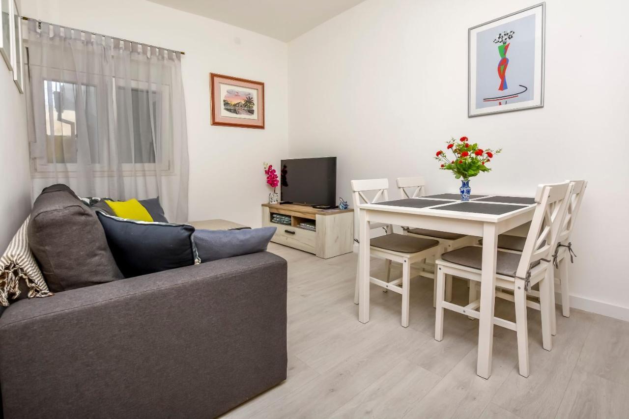 Apartments Matas Rogoznica  Eksteriør billede