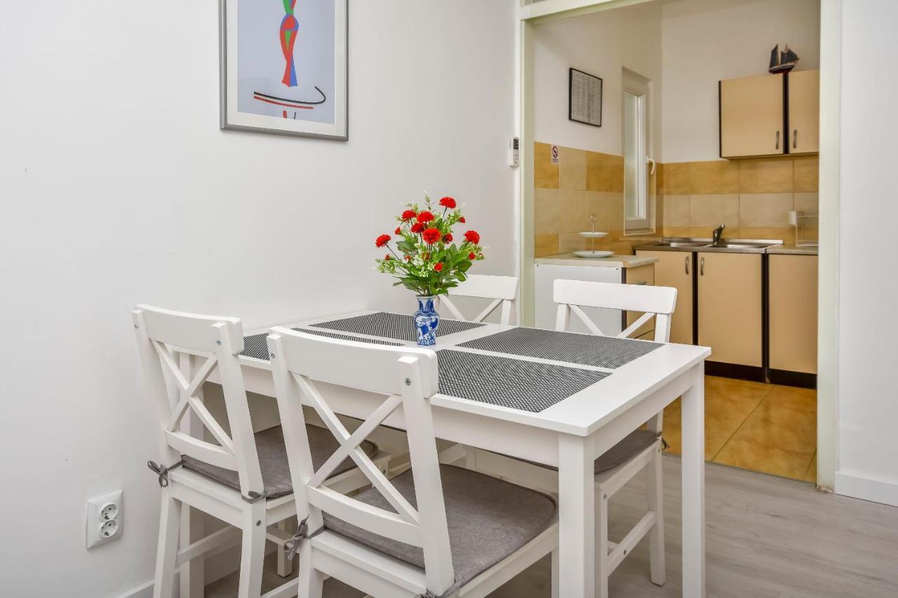 Apartments Matas Rogoznica  Eksteriør billede